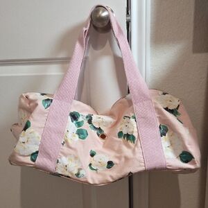 BANDO Pink Floral Canvas Travel Bag
